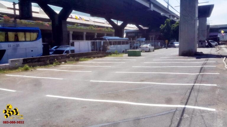 ตีเส้นจราจร ที่จอดรถ สนามบินดอนเมือง
