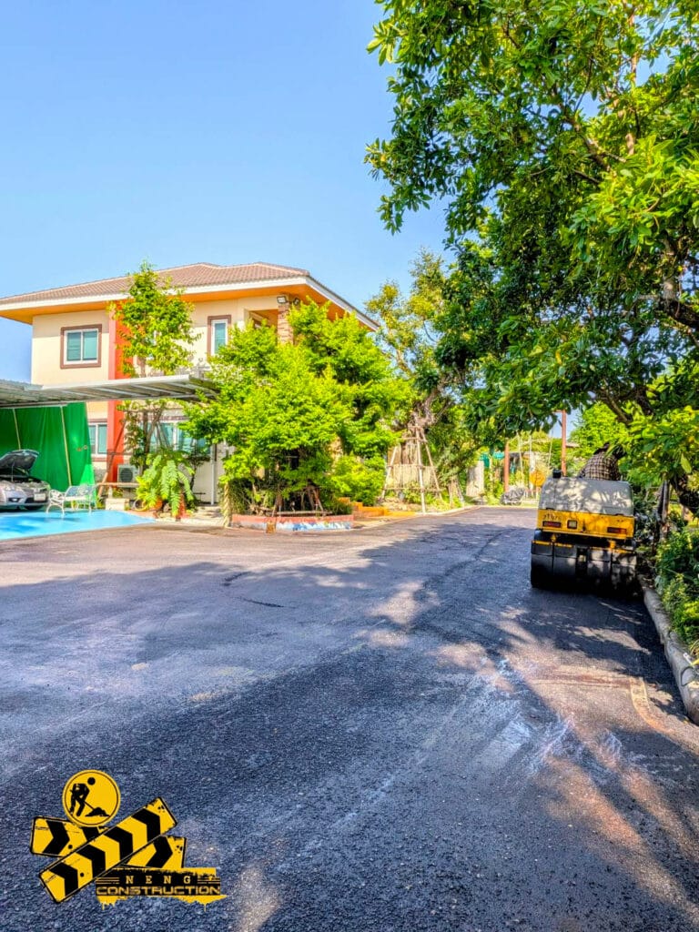 งานปรับพื้น และ ถนนยางมะตอย ย่าน วัดลาดปลาดุก บางใหญ่ จ.นนทบุรี